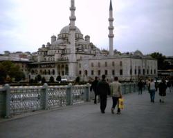 [The Spice Bazaar in Instanbul]